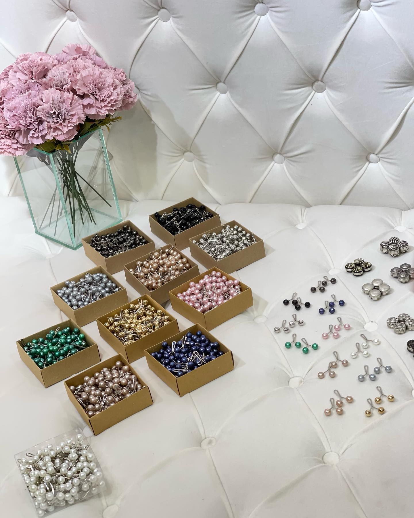 pearl pin دبوس لولو