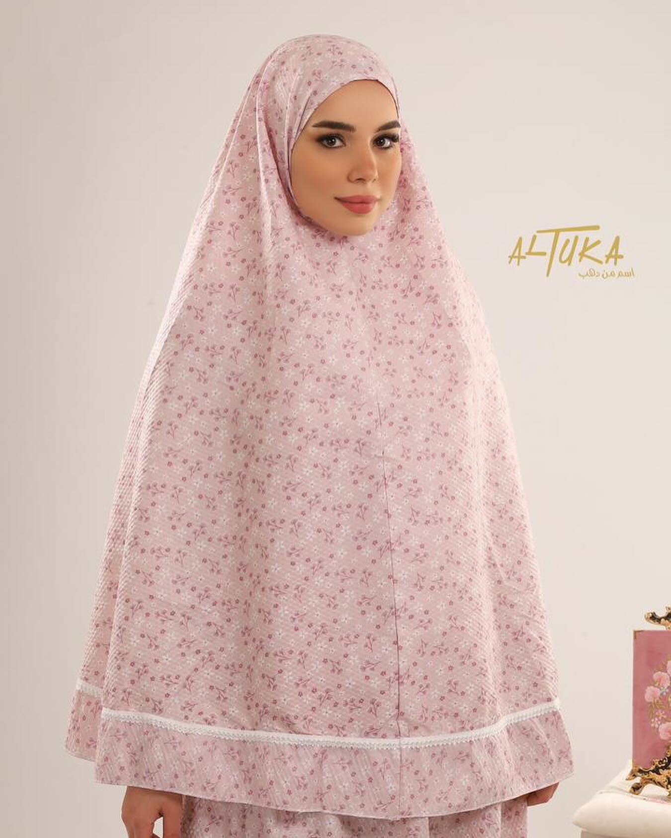 طقم صلاة كورنيش بدون كم