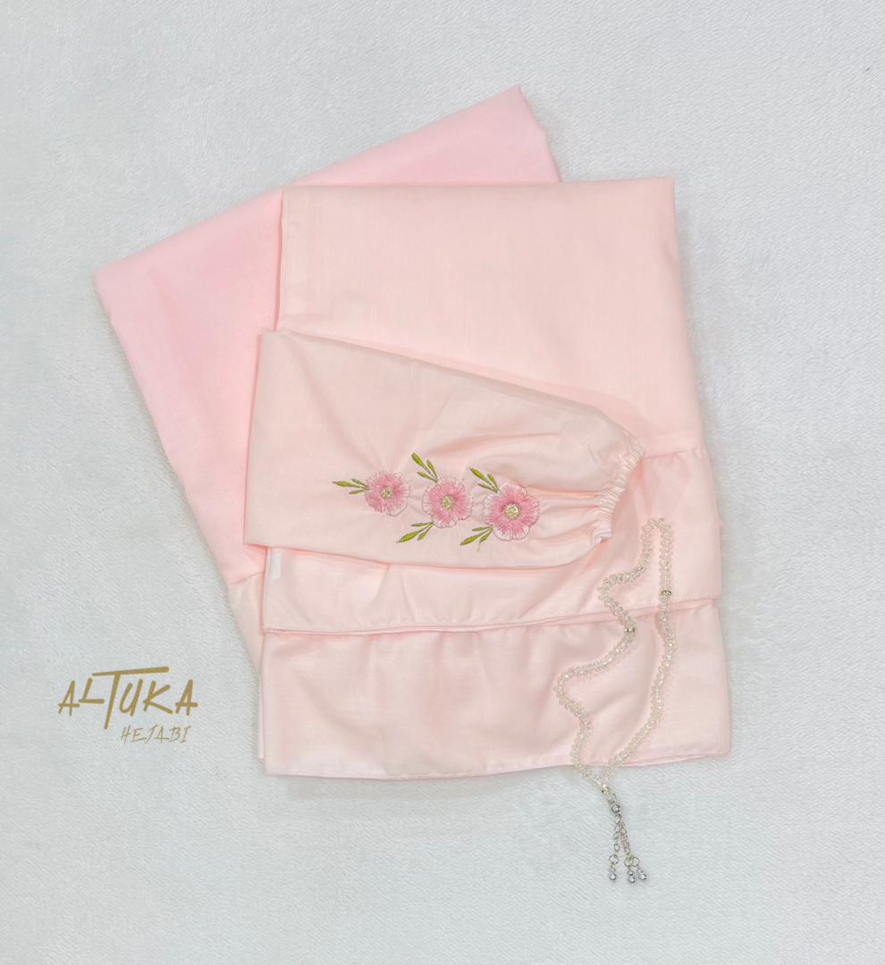 Flower damascus طقم صلاة قماشة تترون عملية ومابتحتاج كوي مع كم مطرز ورد ناعم