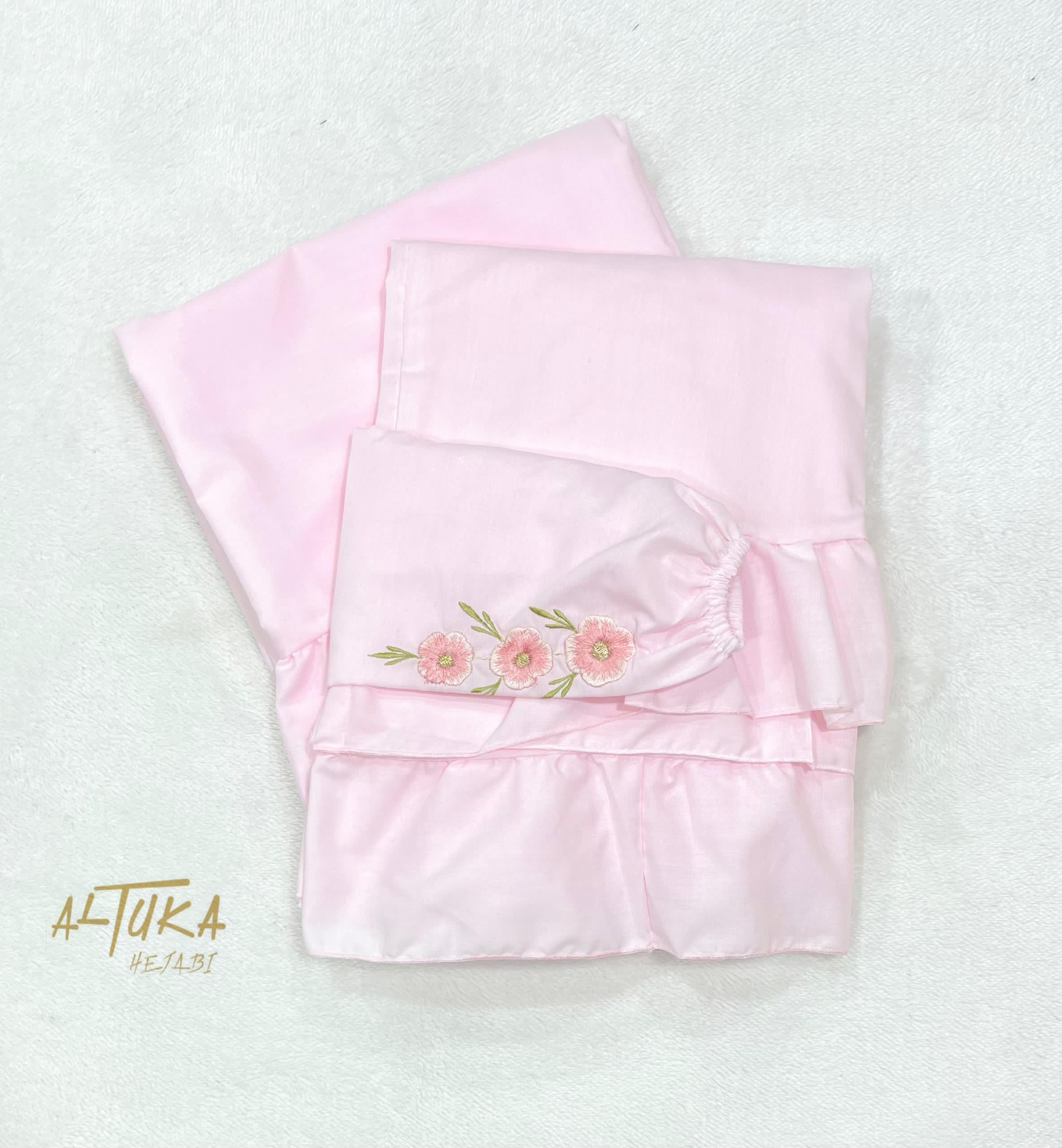 Flower damascus طقم صلاة قماشة تترون عملية ومابتحتاج كوي مع كم مطرز ورد ناعم